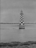 Phare de La Perdrix à Loctudy (crayon graphite) 15/20cm. 2014 - Paysages marins (suite)